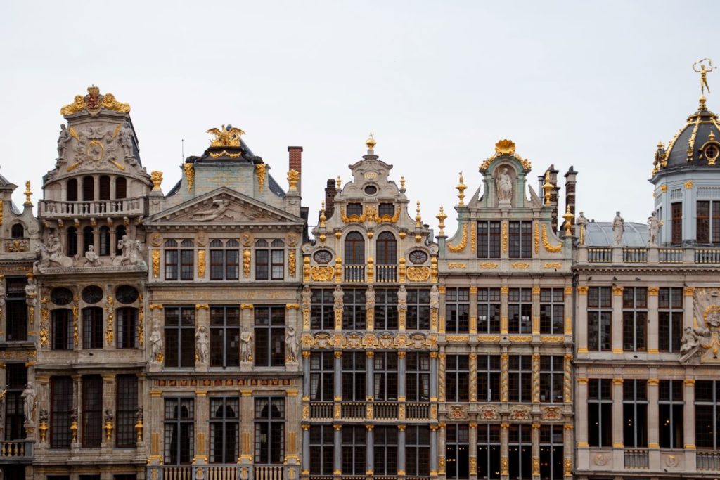 Brussels ancient buildings