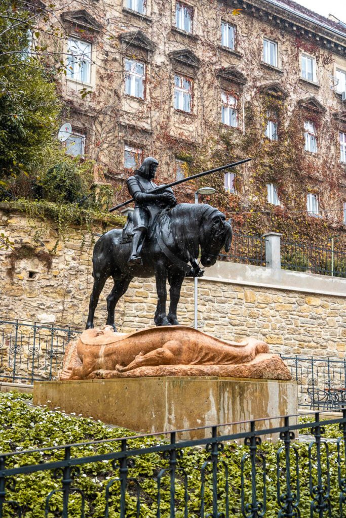 statue in Zagreb